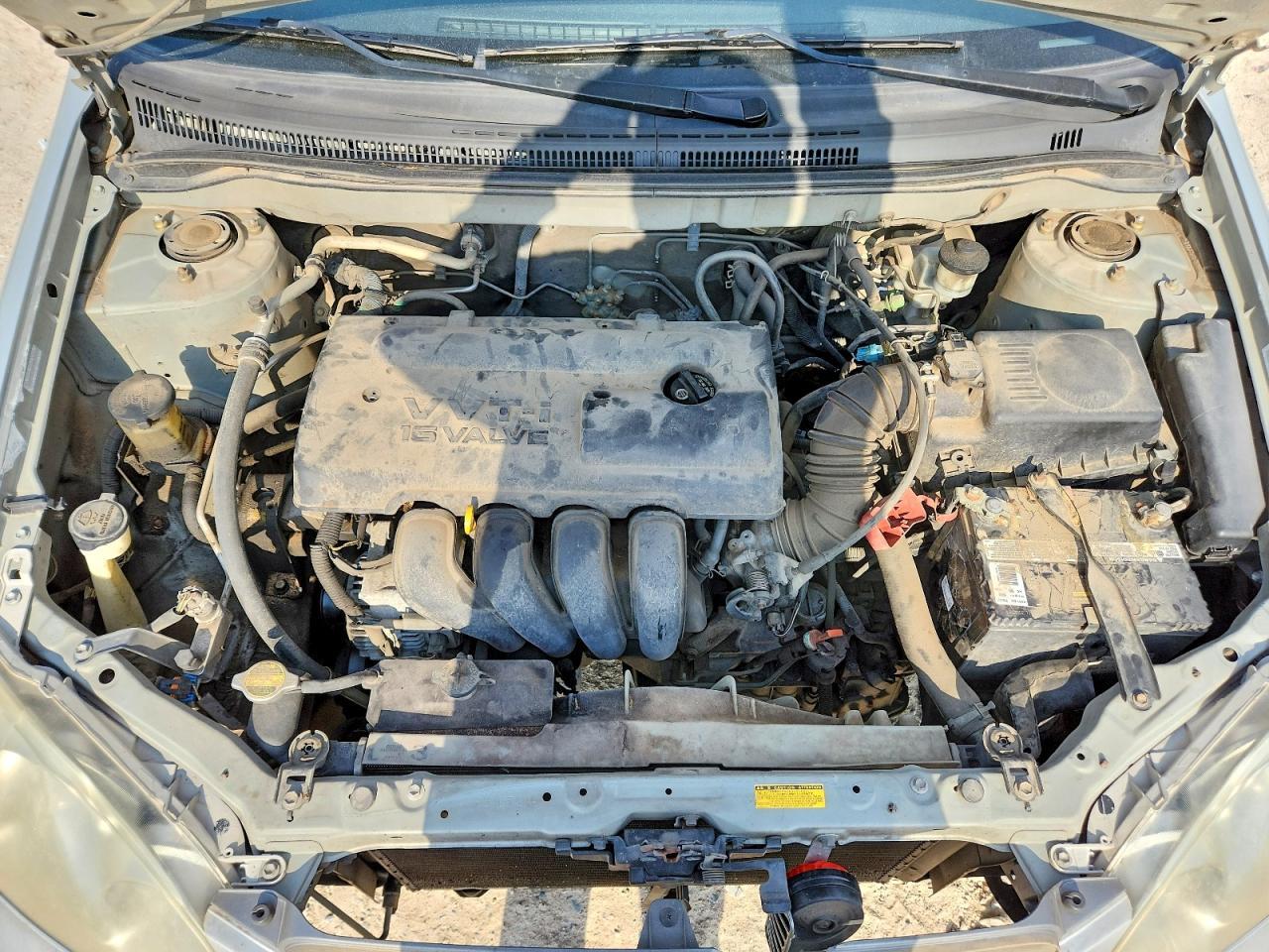 2004 TOYOTA COROLLA