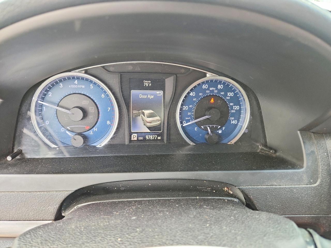 2016 TOYOTA CAMRY