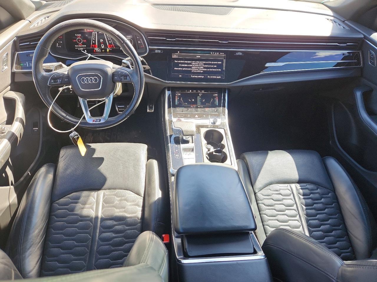 2022 AUDI RS Q8