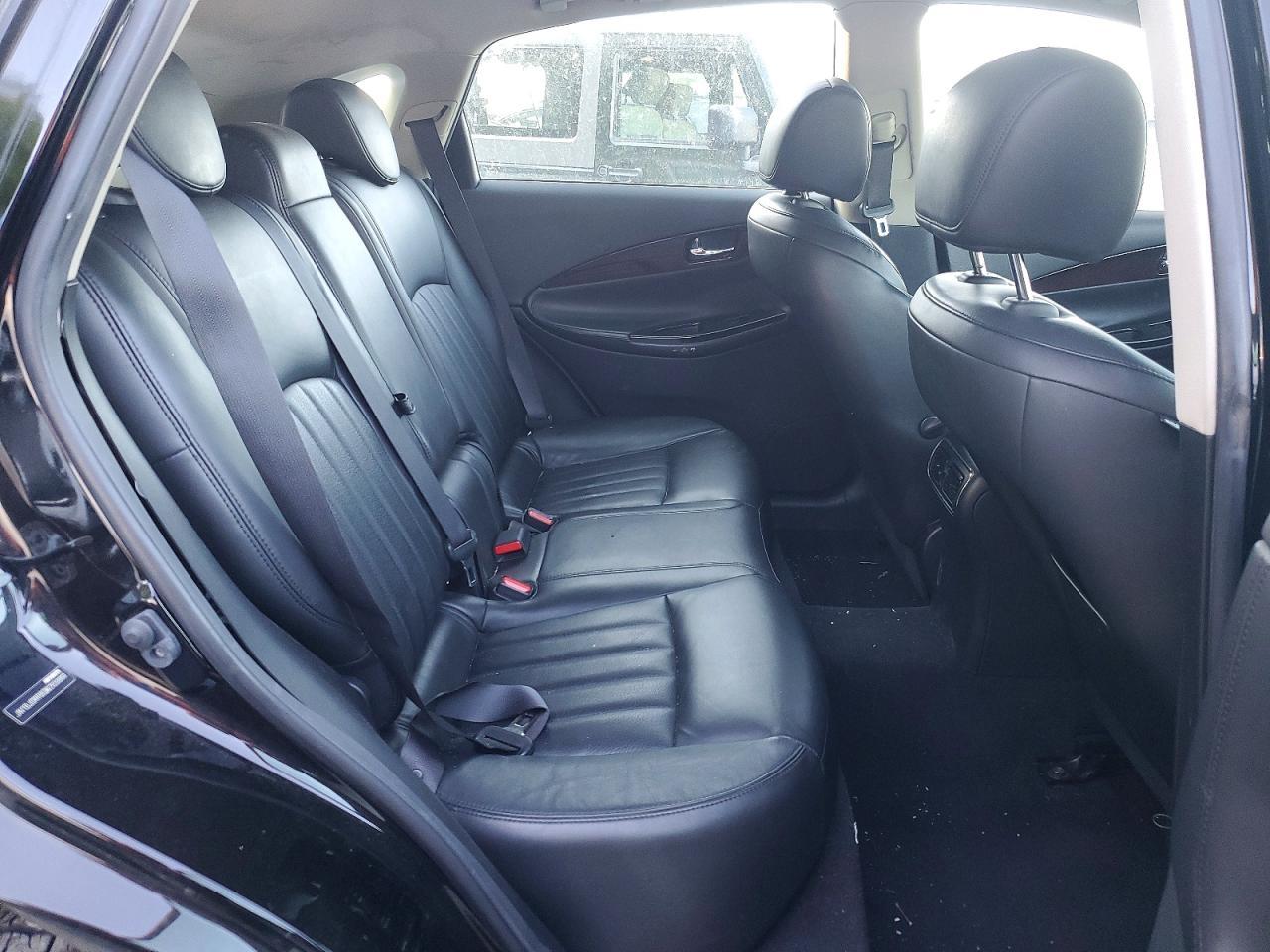 2016 INFINITI QX50