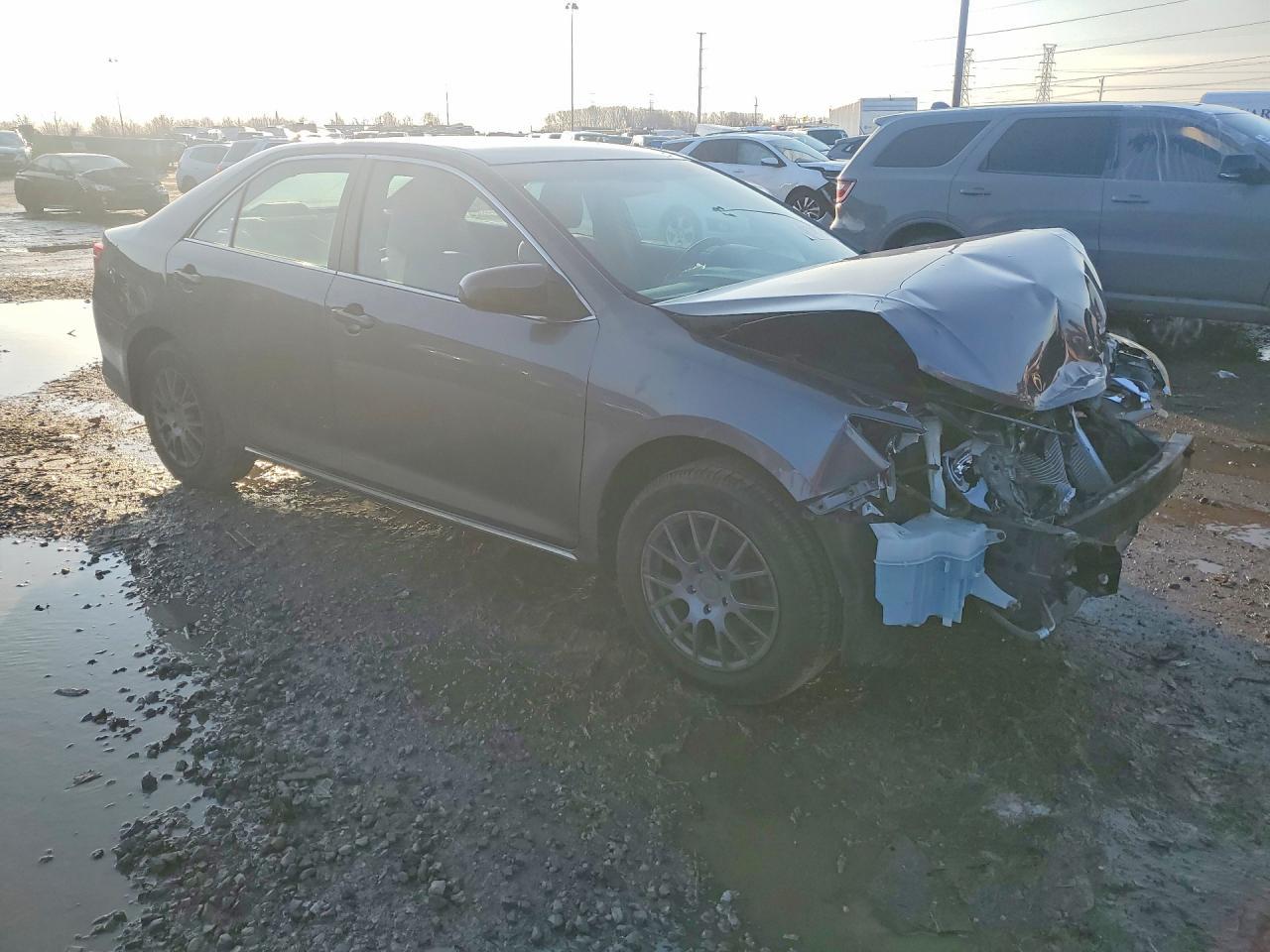 2013 TOYOTA CAMRY