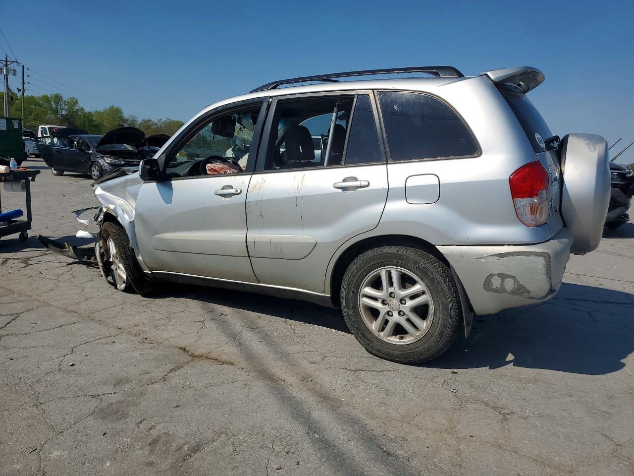 2002 TOYOTA RAV4