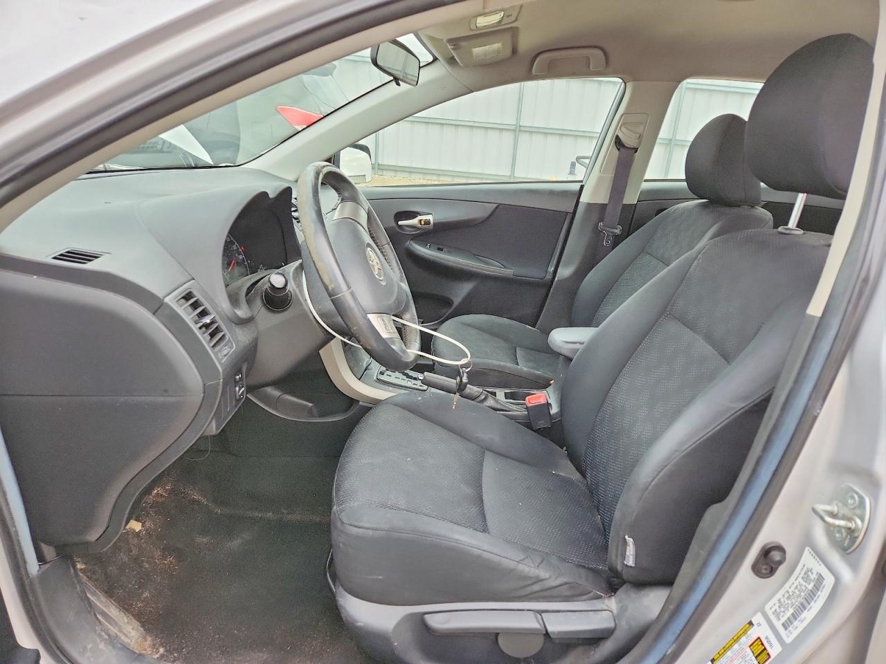 2009 TOYOTA COROLLA