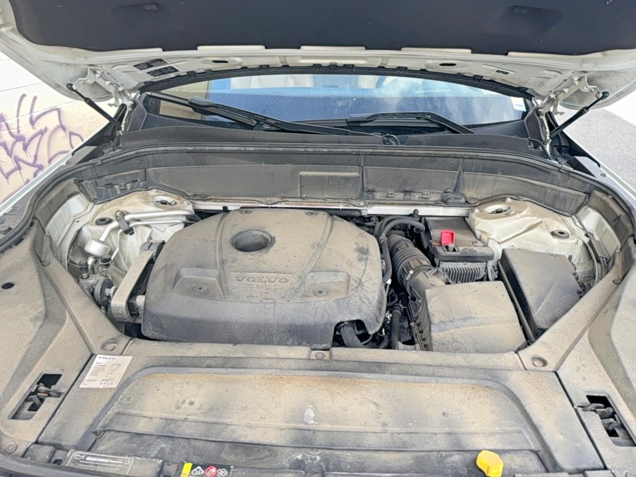 2018 VOLVO XC90