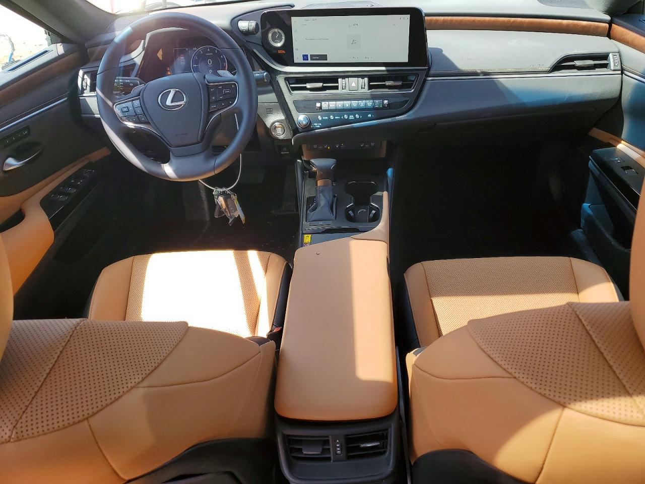2025 LEXUS ES 350