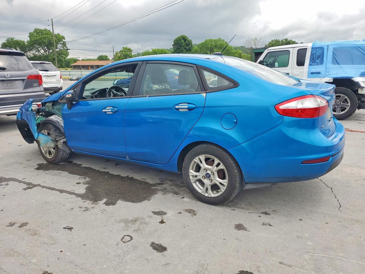 2016 FORD Fiesta
