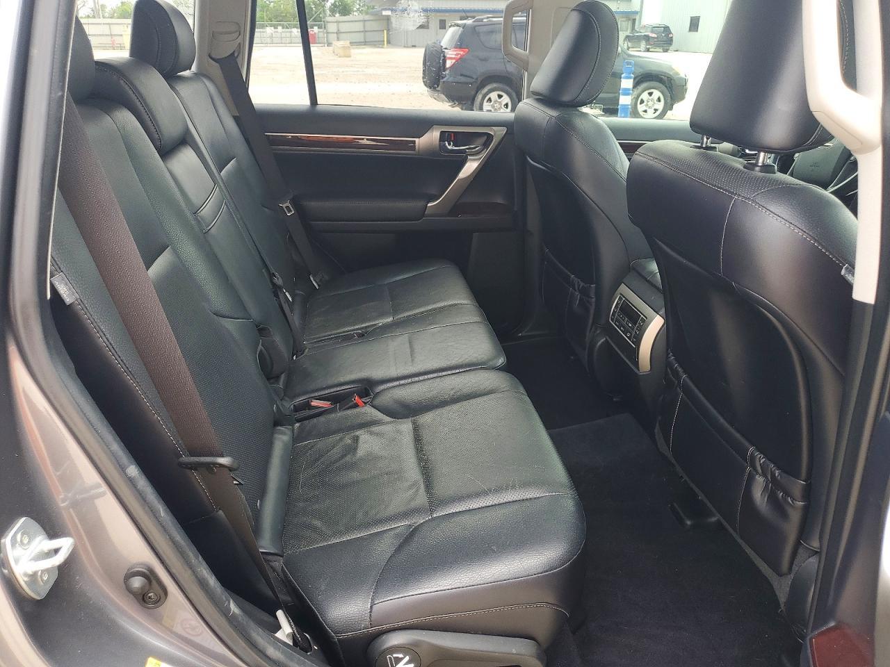 2018 LEXUS GX 460