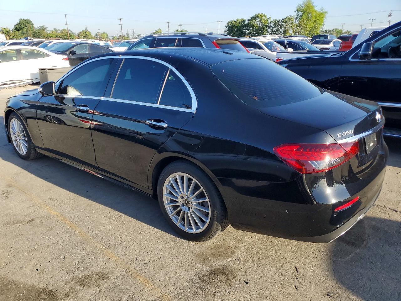 2021 MERCEDES-BENZ E-Class