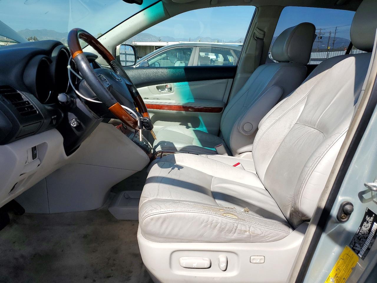 2004 LEXUS Rx 330