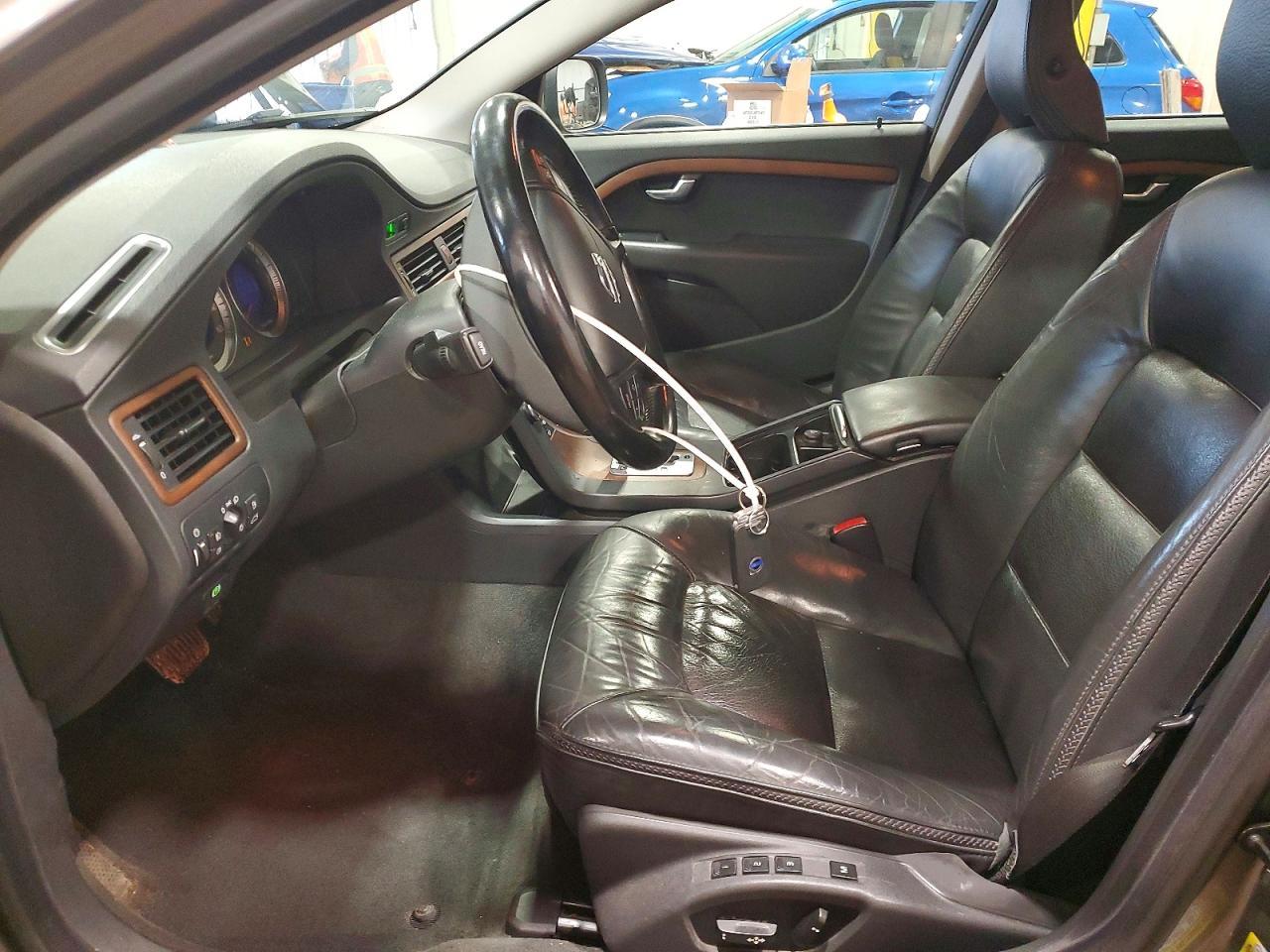 2010 VOLVO XC70