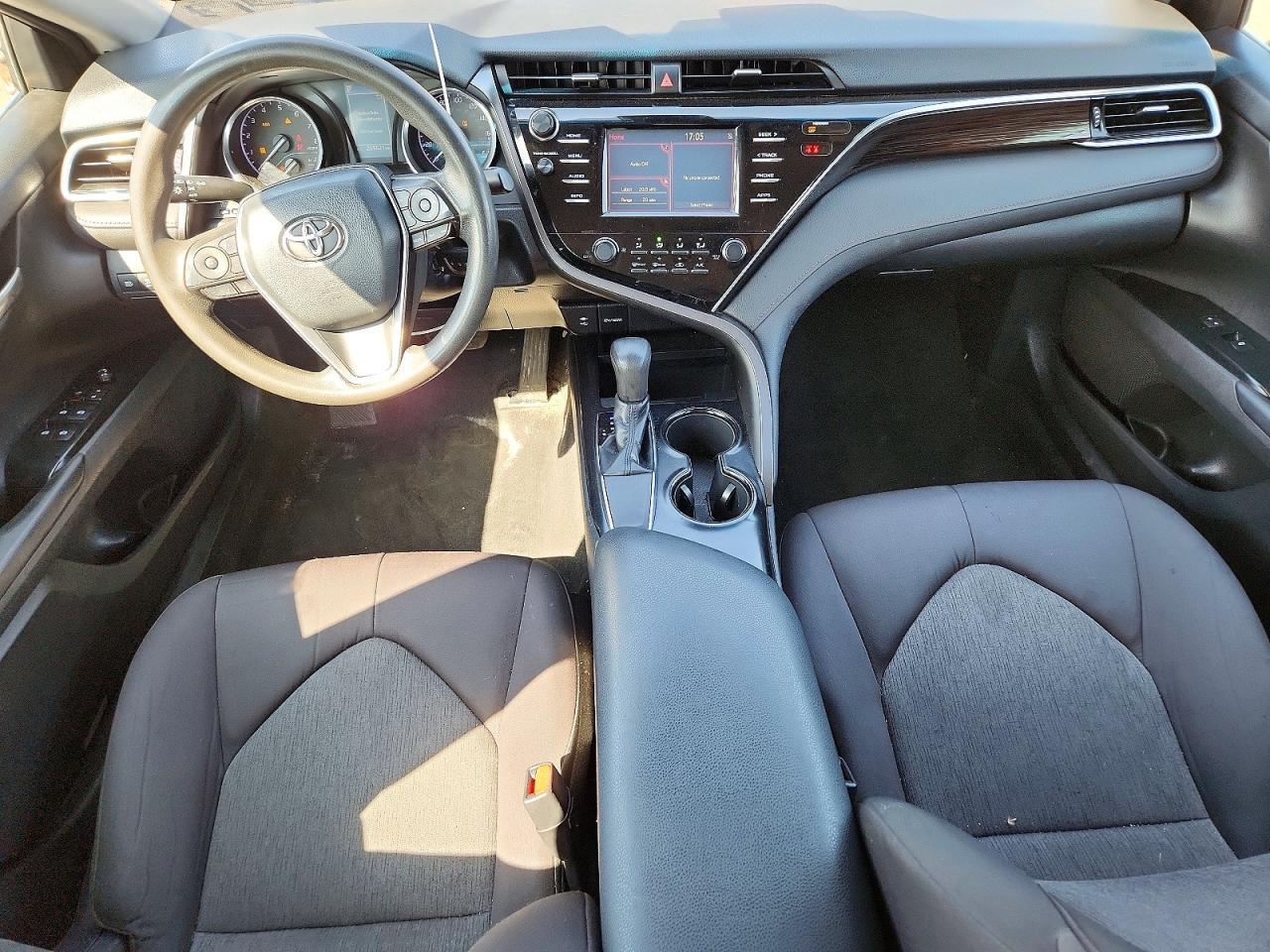 2018 TOYOTA CAMRY