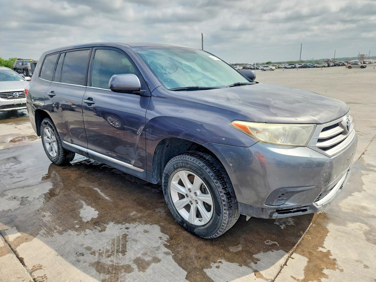 2013 TOYOTA HIGHLANDER