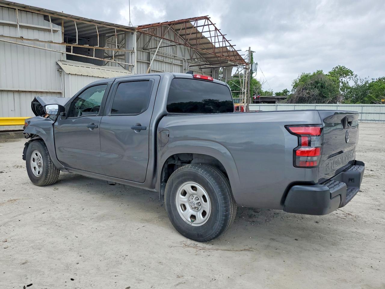 2023 NISSAN Frontier