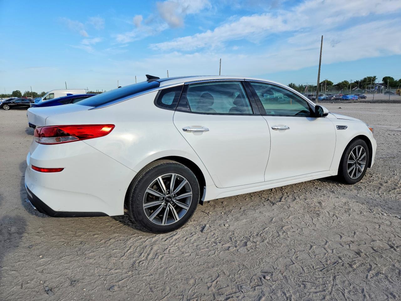 2019 KIA OPTIMA