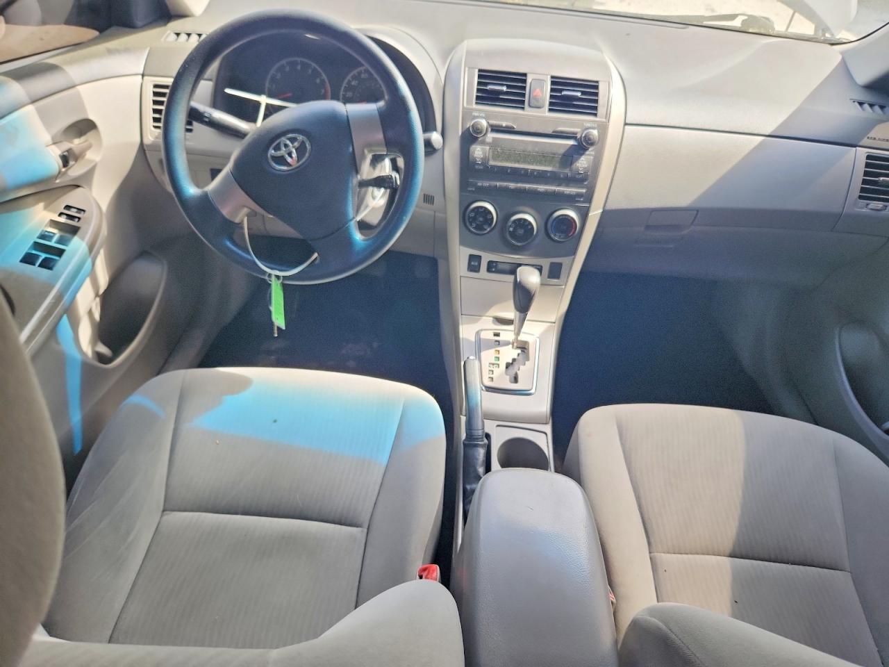 2011 TOYOTA COROLLA