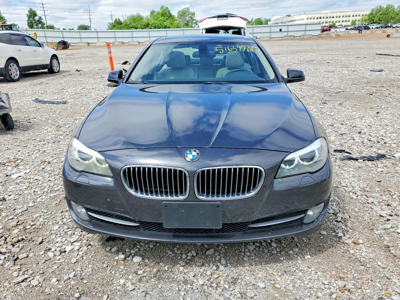 2011 BMW 5 series