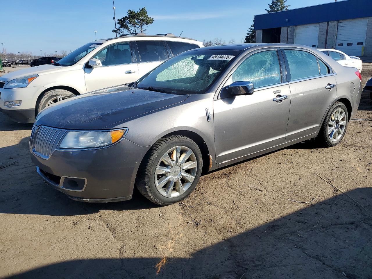 2010 LINCOLN MKZ