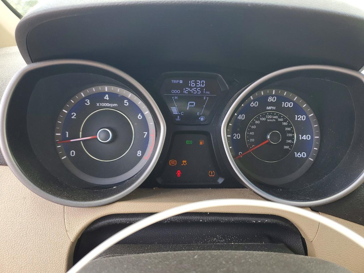 2012 HYUNDAI ELANTRA