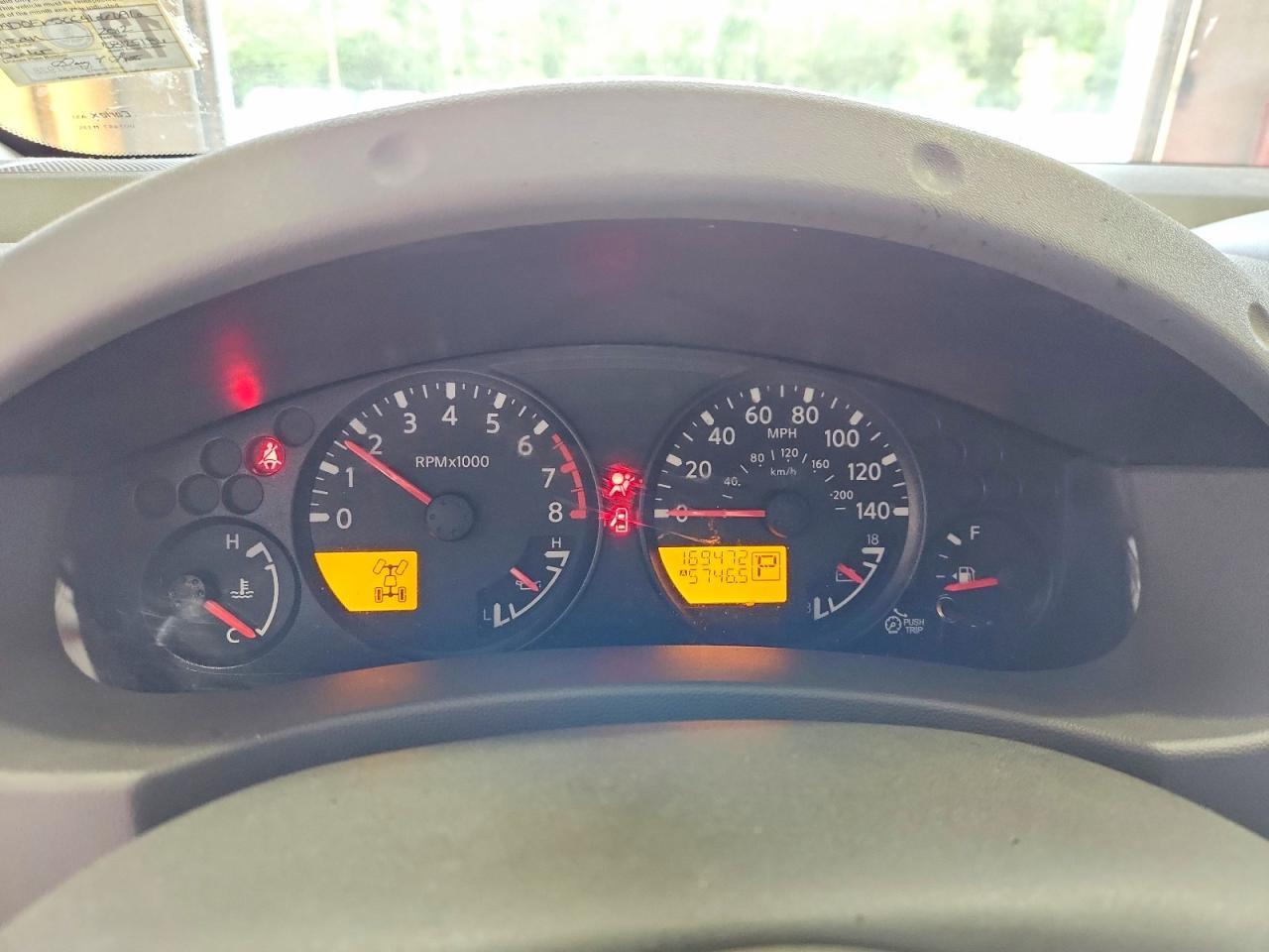 2012 NISSAN Frontier