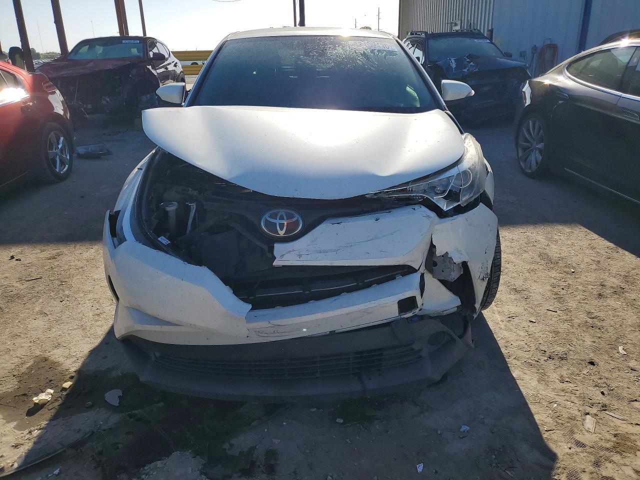 2019 TOYOTA C-HR