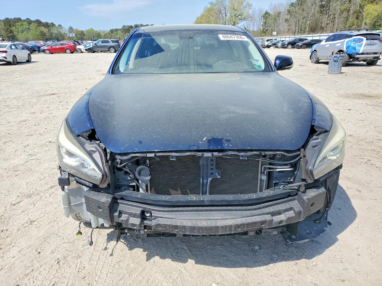 2015 INFINITI Q70