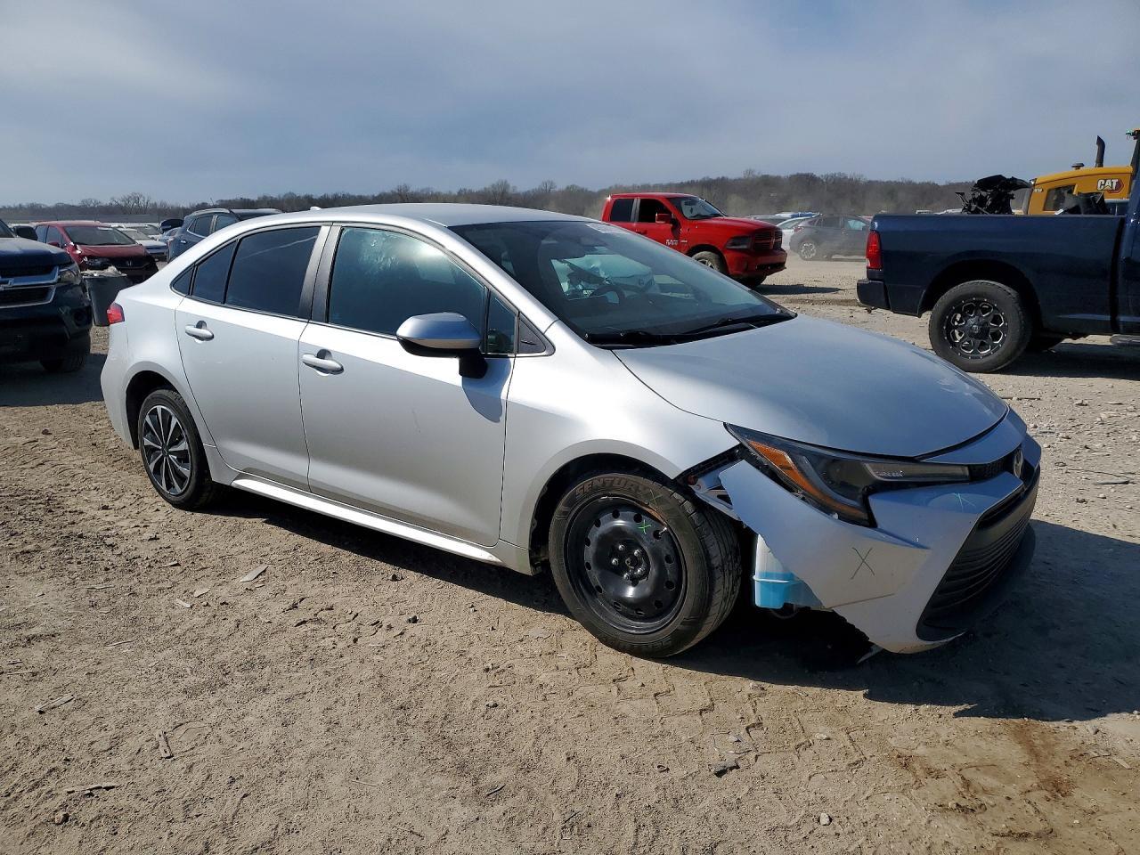 2023 TOYOTA COROLLA