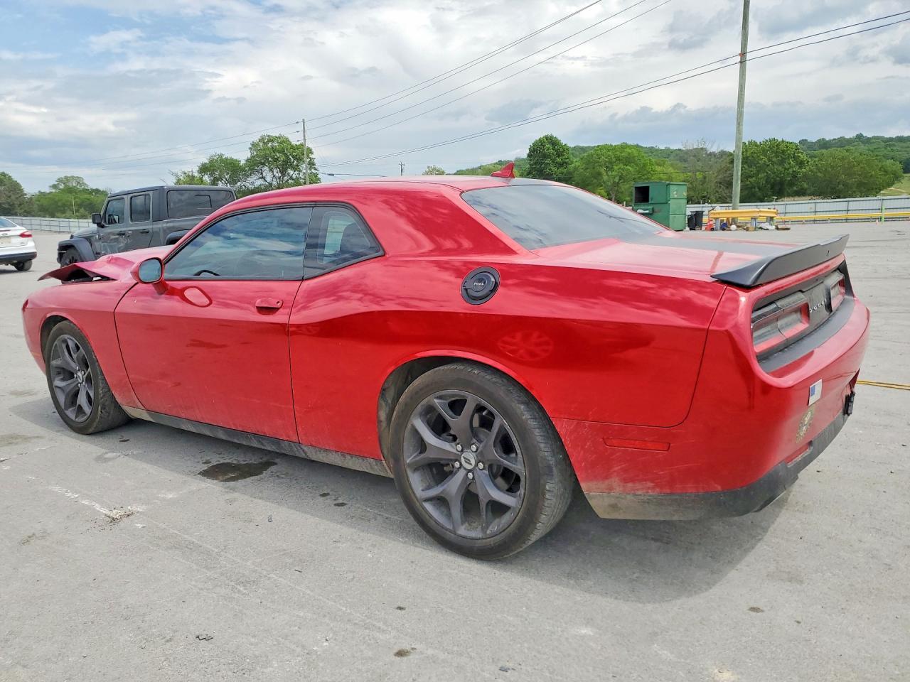 2017 DODGE Challenger