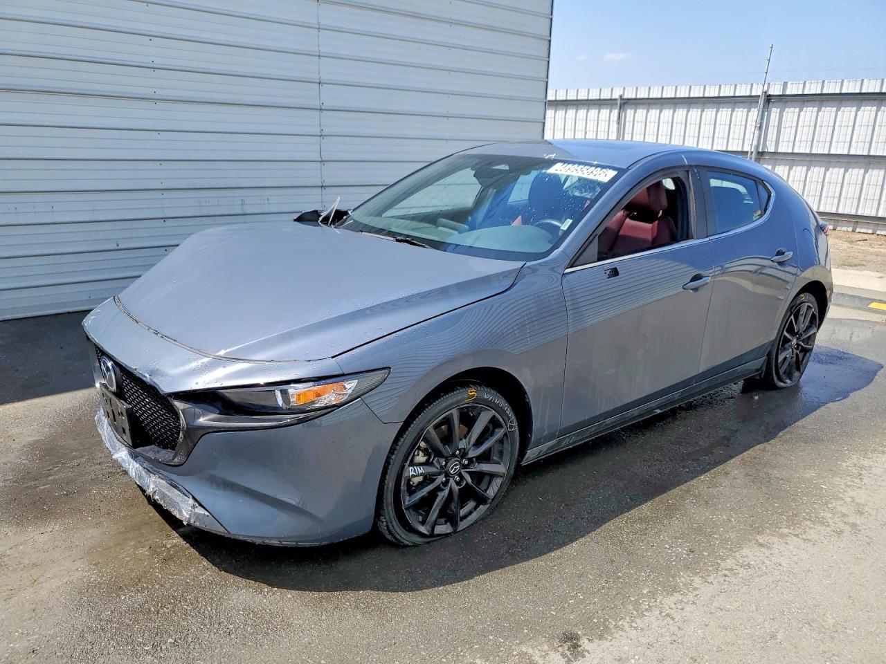 2025 MAZDA 3