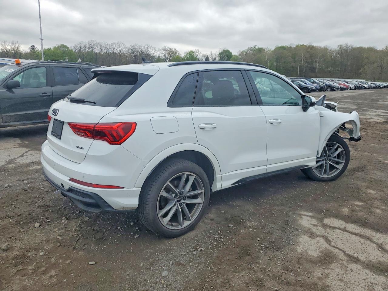 2024 AUDI Q3