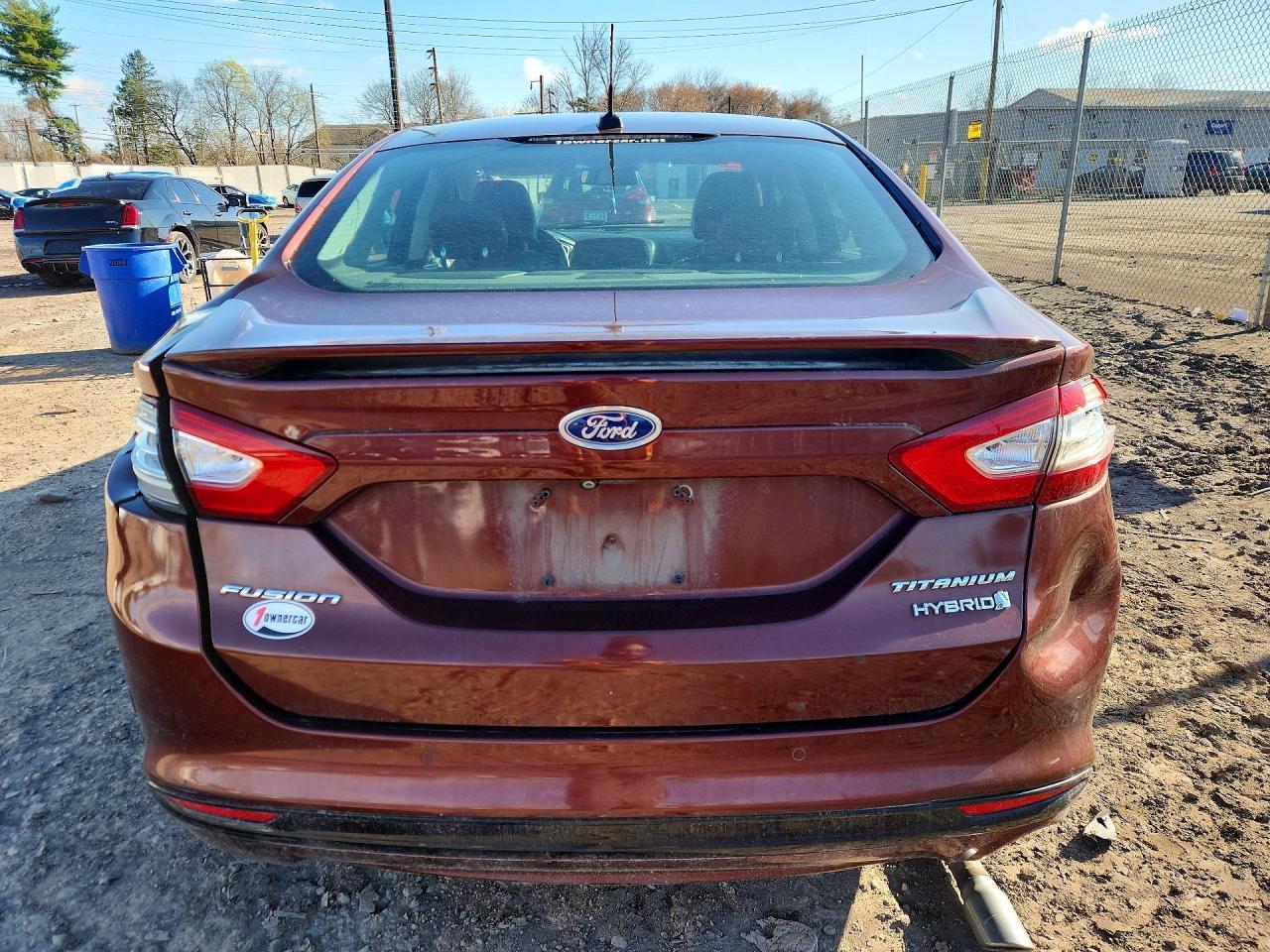 2015 NISSAN