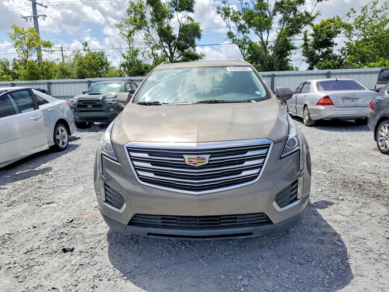 2018 CADILLAC XT5