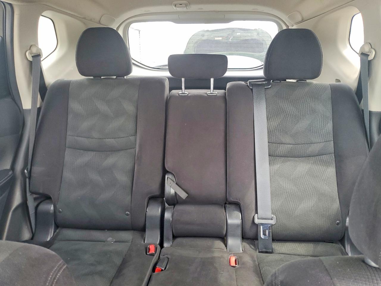 2014 NISSAN ROGUE