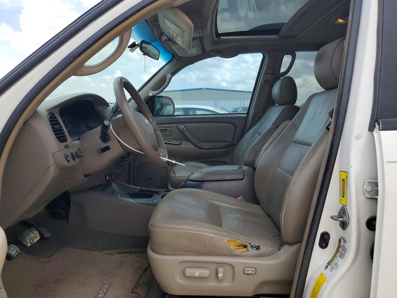 2007 TOYOTA Sequoia