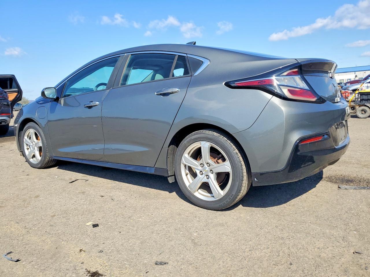 2017 CHEVROLET VOLT