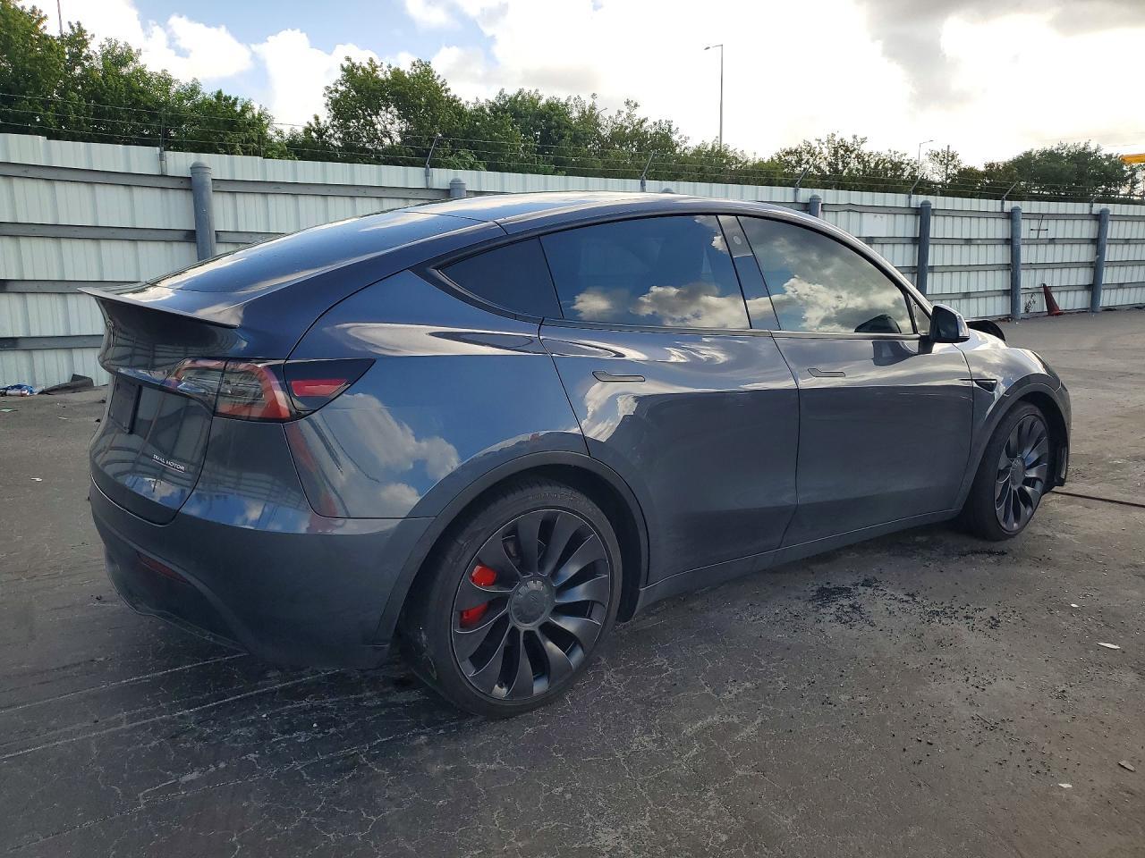 2022 TESLA MODEL Y