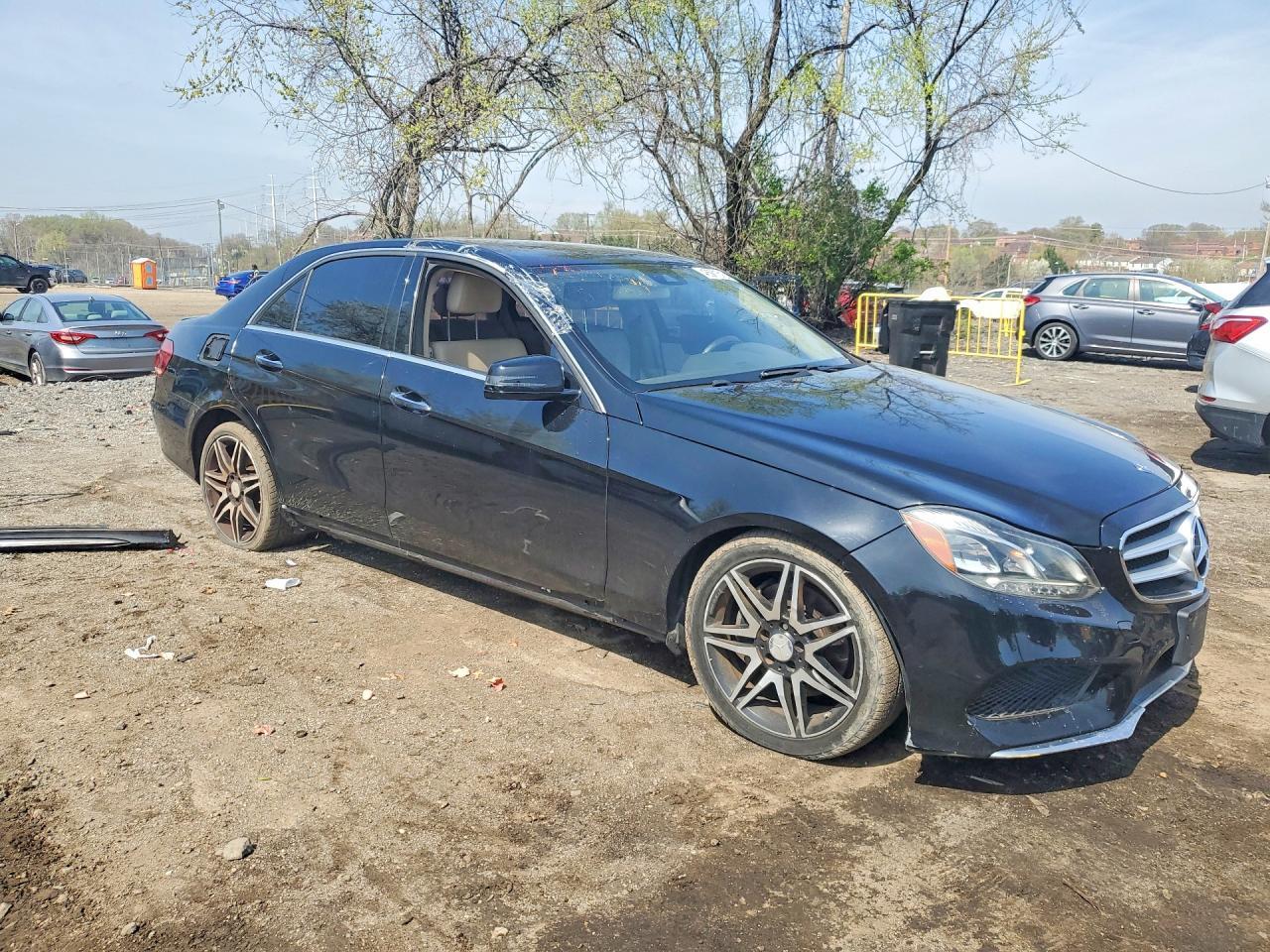 2014 MERCEDES-BENZ E-Class