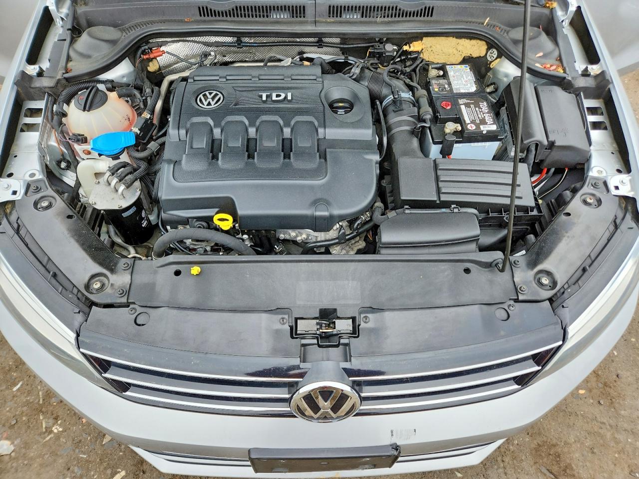 2015 VOLKSWAGEN JETTA