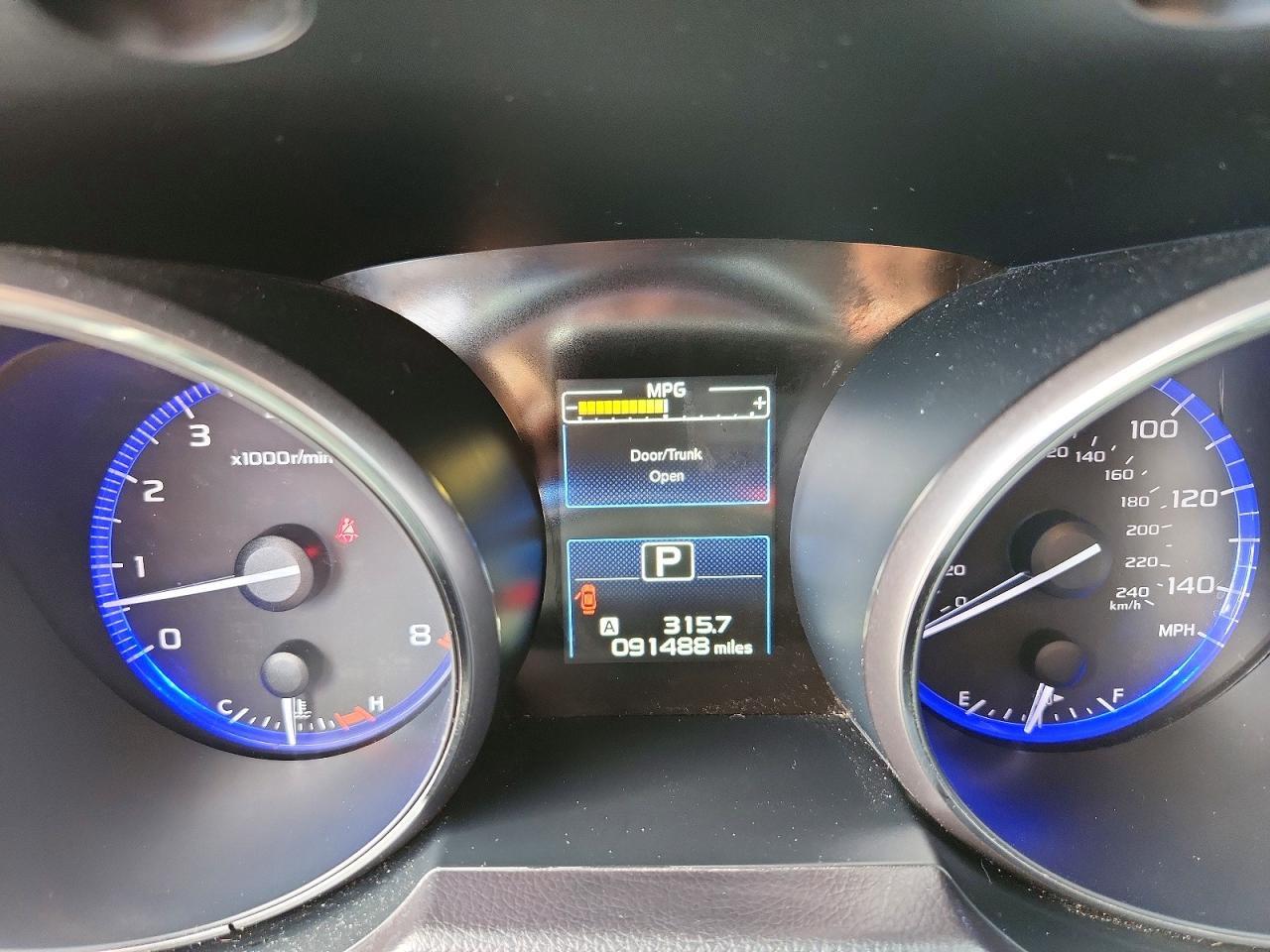 2016 SUBARU Legacy