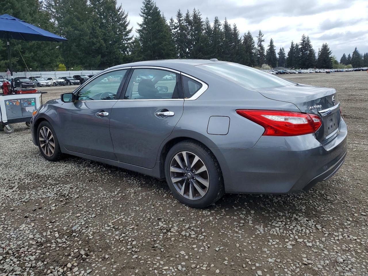 2017 NISSAN ALTIMA