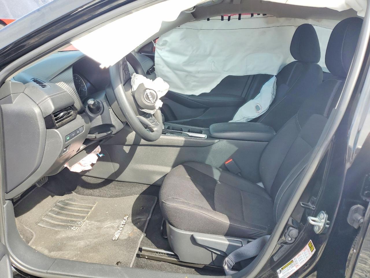2025 NISSAN SENTRA