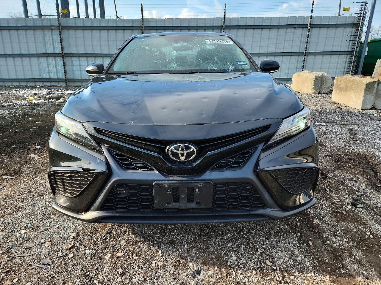 2021 TOYOTA CAMRY