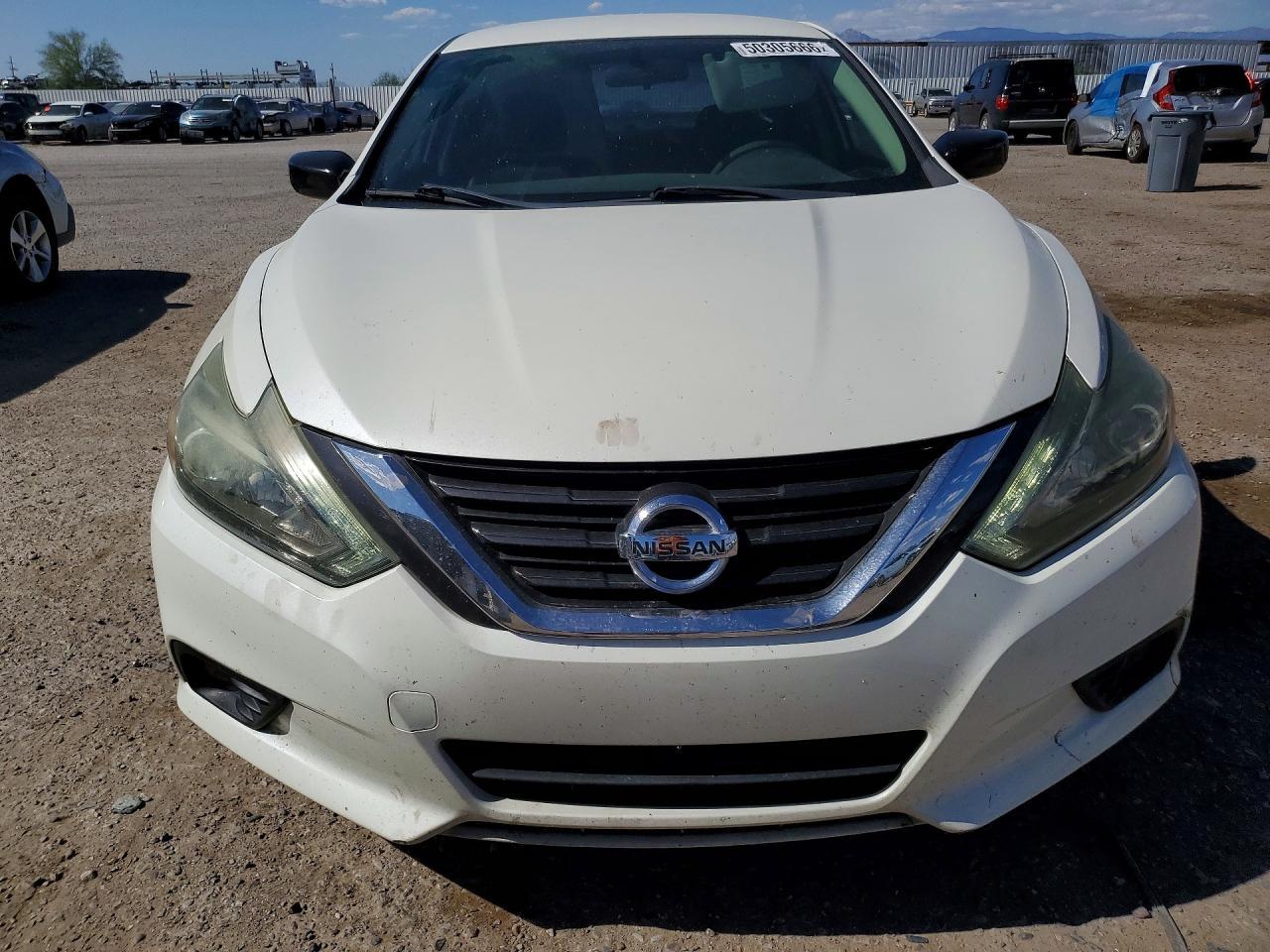 2017 NISSAN ALTIMA
