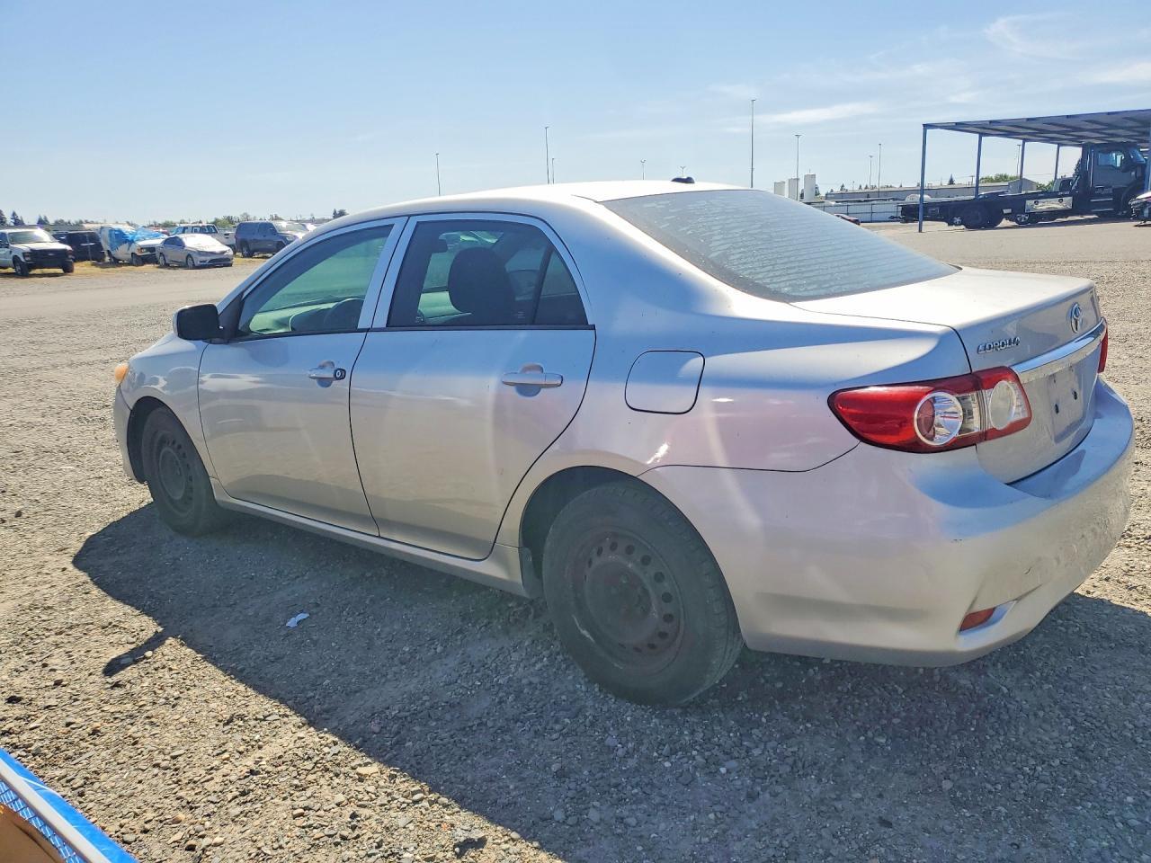2011 TOYOTA COROLLA