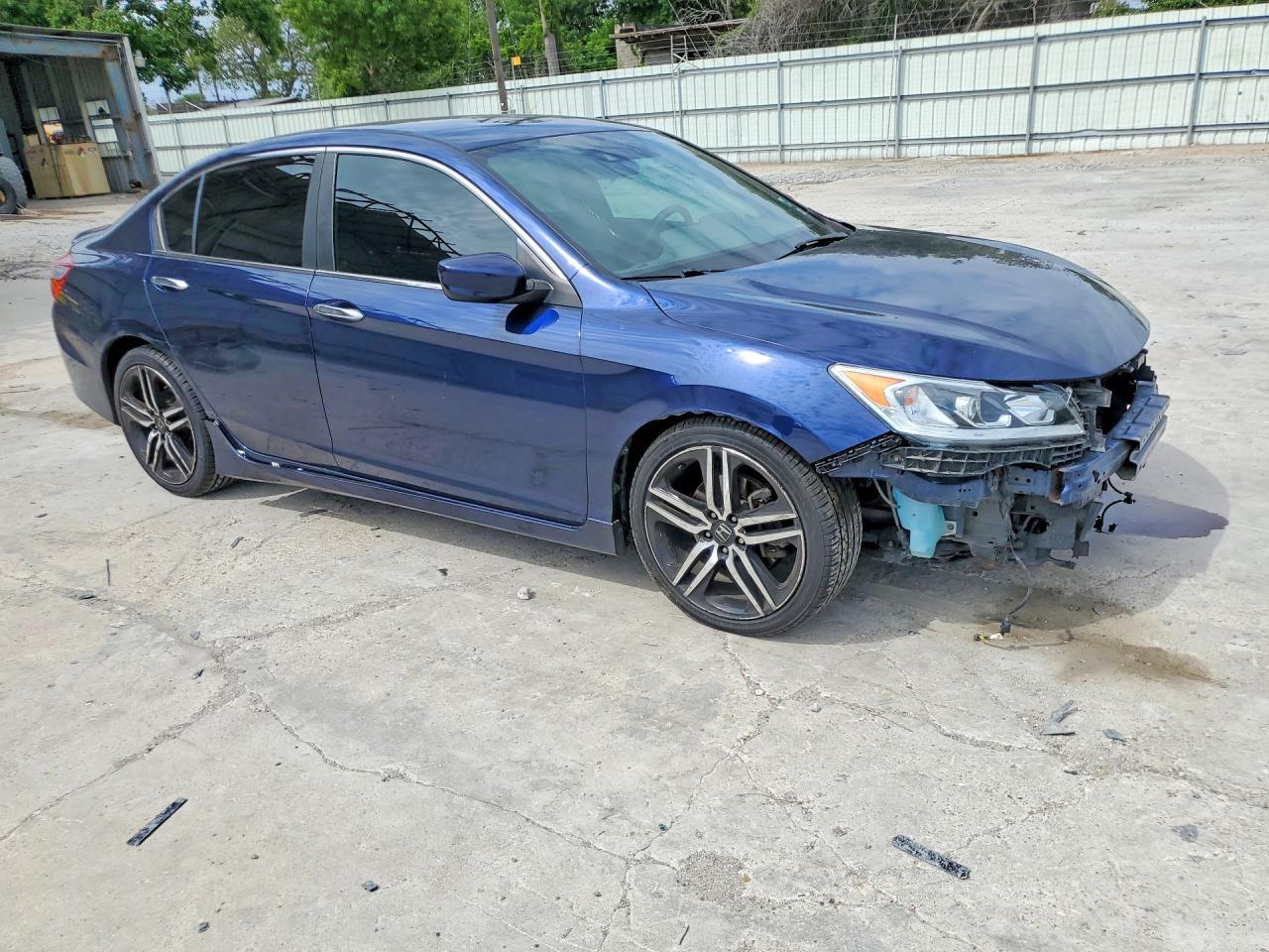 2017 HONDA ACCORD