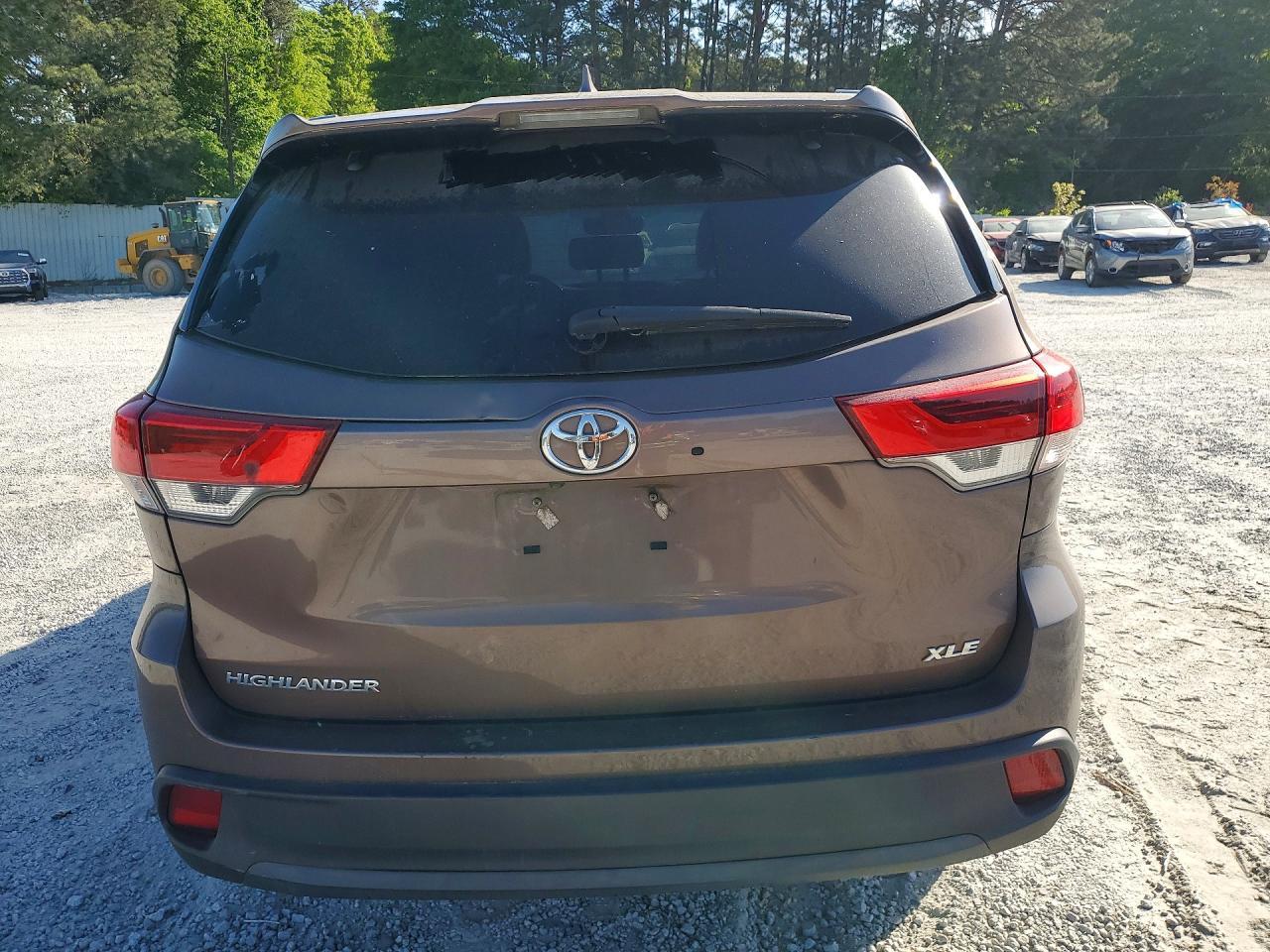 2019 TOYOTA HIGHLANDER