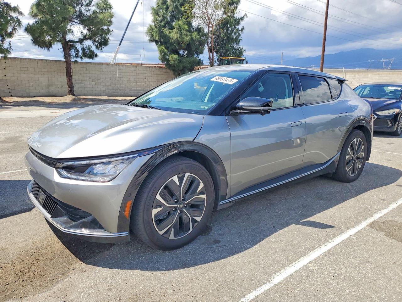 2023 KIA EV6