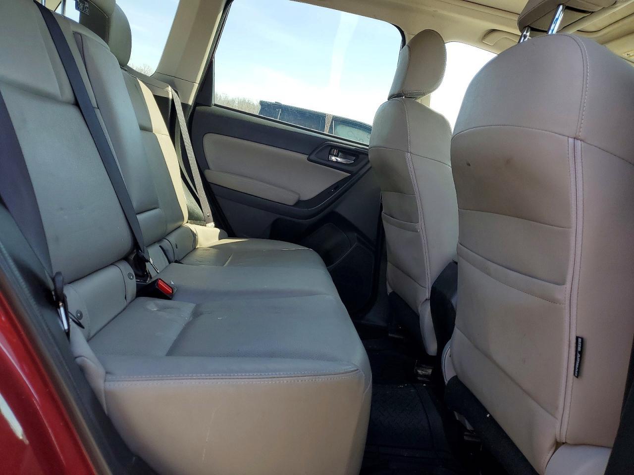 2015 SUBARU FORESTER