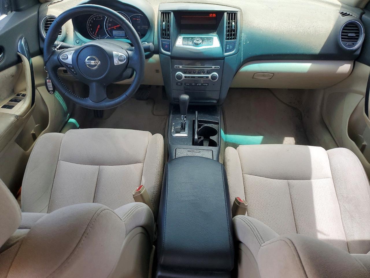 2013 NISSAN Maxima