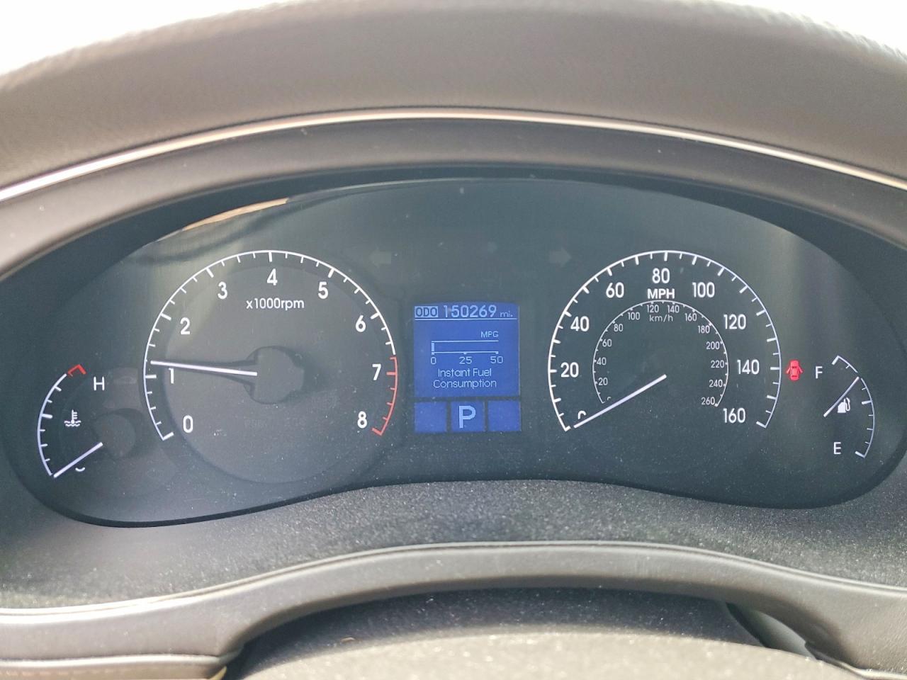 2013 HYUNDAI GENESIS