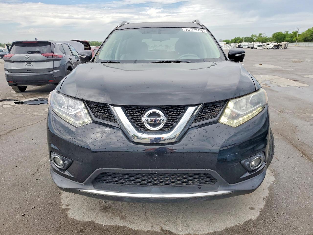 2015 NISSAN ROGUE